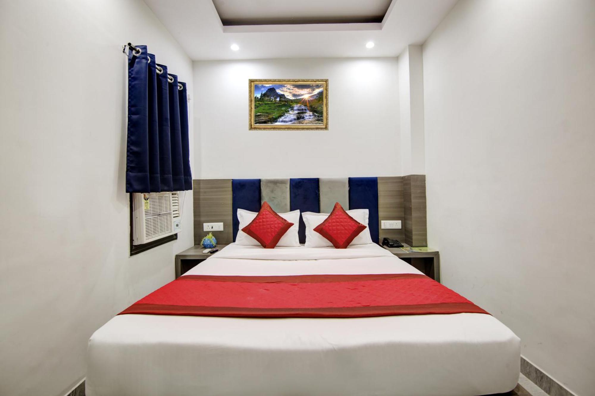 Hotel S B Inn - Near New Delhi Railway Station Paharganj Eksteriør billede